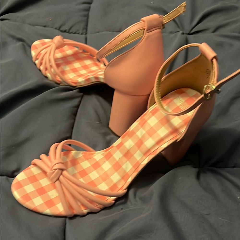 Draper James Elegant Pink Strappy Heels - Picture 2 of 5